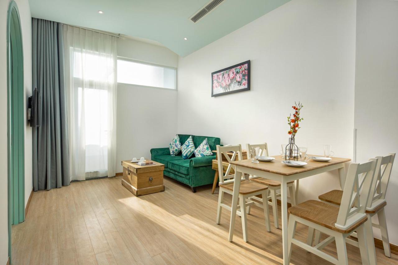อดาลิน โฮเต็ล แอนด์ อพาร์ตเมนต์ Hotel ดานัง ภายนอก รูปภาพ