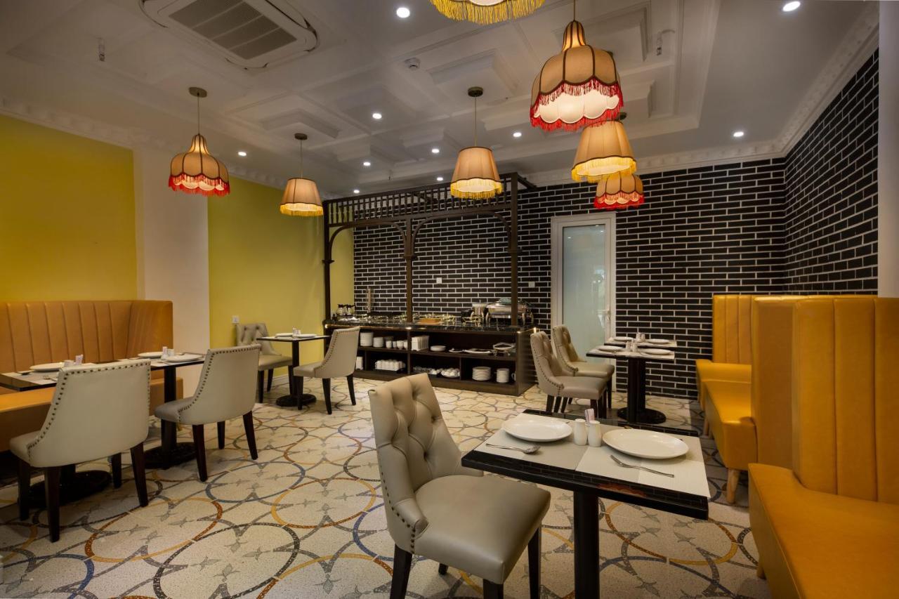 อดาลิน โฮเต็ล แอนด์ อพาร์ตเมนต์ Hotel ดานัง ภายนอก รูปภาพ